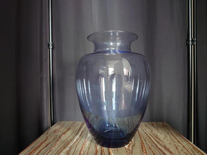 Blauw grijze vaas A.D. Copier/Leerdam glasfabriek, Antiek en Kunst, Antiek | Glas en Kristal, Verzenden