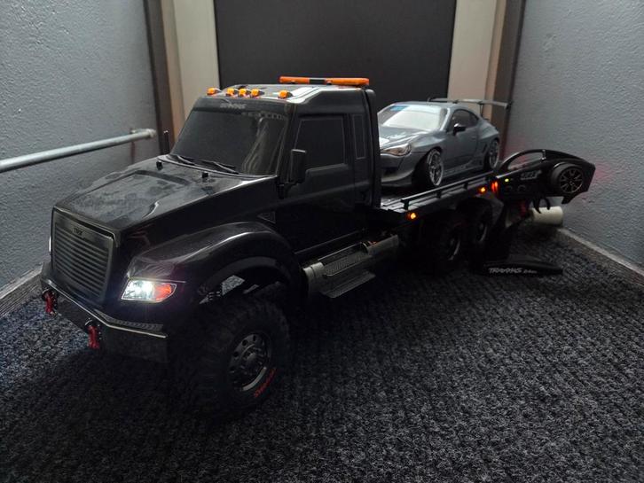traxxas trx6 hauler RC, Hobby en Vrije tijd, Modelbouw | Radiografisch | Auto's, Zo goed als nieuw, Auto offroad, Elektro, Schaal 1:10