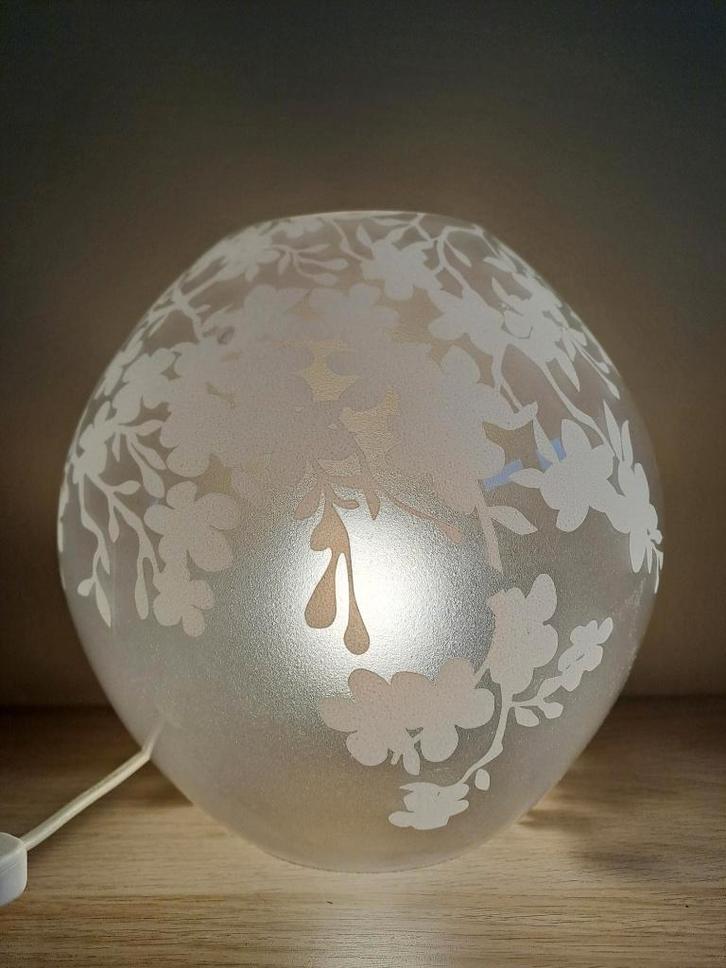 Ikea Knubbig tafellamp glas 22 cm - vintage jaren 90, Huis en Inrichting, Lampen | Tafellampen, Gebruikt, Minder dan 50 cm, Glas