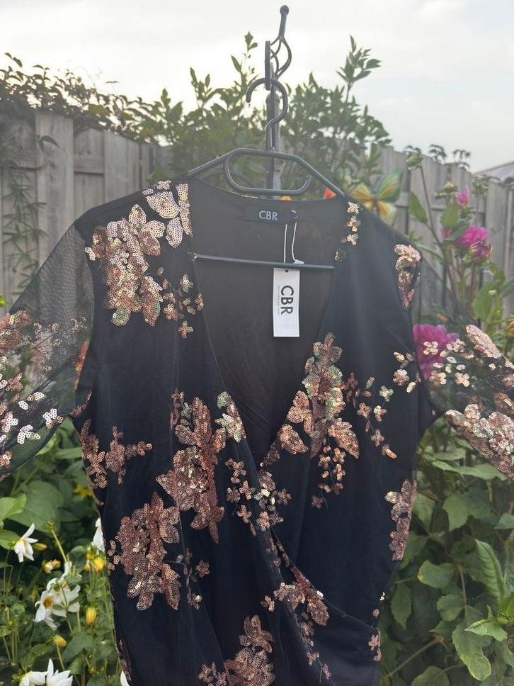 CBR Feest top met pailletten draagmaat S/M, Kleding | Dames, Blouses en Tunieken, Nieuw, Maat 36 (S), Zwart, Ophalen of Verzenden