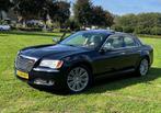 Chrysler 2011 Blauw Metallic, Automaat, Achterwielaandrijving, 8 cilinders, 5654 cc