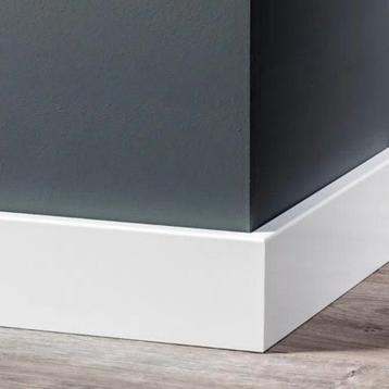 Moderne MDF Plinten - 21 Meter beschikbaar voor biedingen