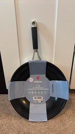 Wok pan - keramisch, Nieuw, Ophalen of Verzenden, Rvs, Keramische plaat