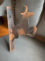 Wandhaak metaal steenbok, Verzamelen, Dierenverzamelingen, Ophalen of Verzenden, Beeldje of Figuurtje