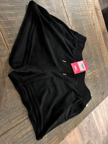 Juicy couture short maat L beschikbaar voor biedingen