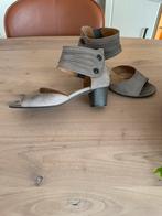 Elegante Gabor schoenen met hak, beige-taupe leder maat 38.5, Verzenden, Zo goed als nieuw, Overige kleuren