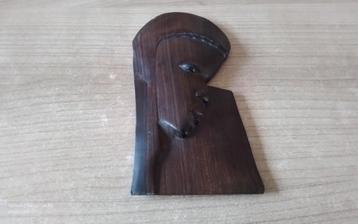 Medallion (Madonna) Kenia ebbenhout beschikbaar voor biedingen