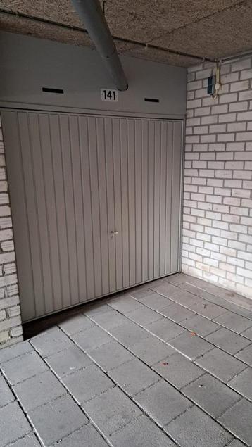 Te huur Garagebox op toplocatie hartje centrum van Veldhoven beschikbaar voor biedingen