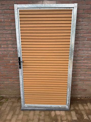 Stema de composiet poort van Nederland kwaliteit oer sterk beschikbaar voor biedingen