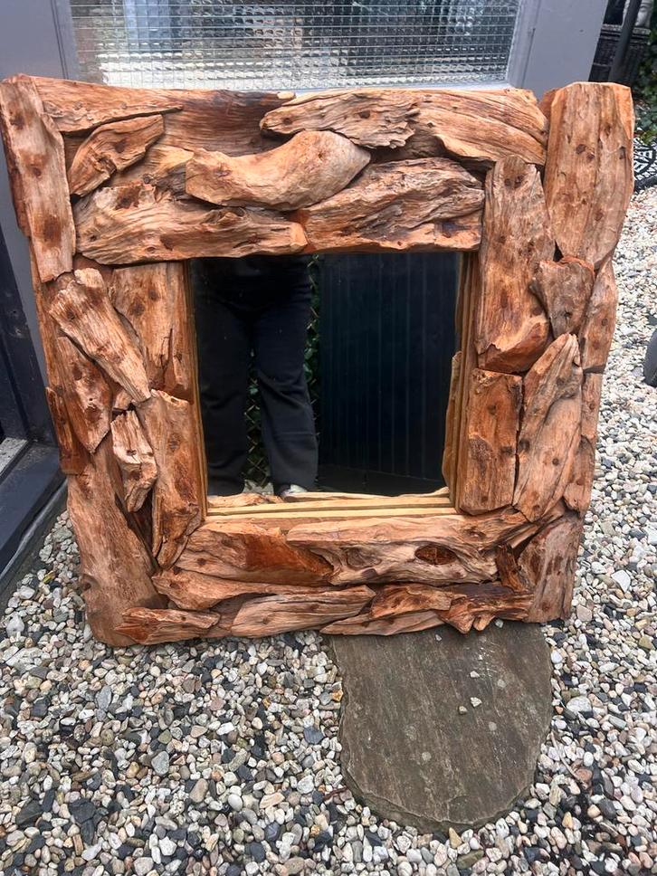 Spiegel met houten krukje, Huis en Inrichting, Woonaccessoires | Spiegels, Zo goed als nieuw, Minder dan 50 cm, Minder dan 100 cm