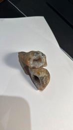 Twee Geode Mineralen, Verzamelen, Mineralen en Fossielen, Ophalen of Verzenden, Mineraal