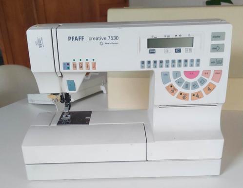 PFAFF Creative 7530 DEFECT, Hobby en Vrije tijd, Naaimachines en Toebehoren, Gebruikt, Pfaff, Ophalen of Verzenden