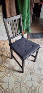 4 ikea eettafel stoelen zwart met kussen, Ophalen, Zo goed als nieuw, Zwart
