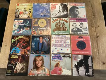 Singles, Nederlands en wat andere talen 26 stuks beschikbaar voor biedingen