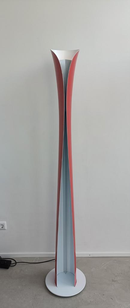 Artemide Cadmo vloerlamp, Huis en Inrichting, Lampen | Vloerlampen, Zo goed als nieuw, 150 tot 200 cm, Metaal, Overige materialen