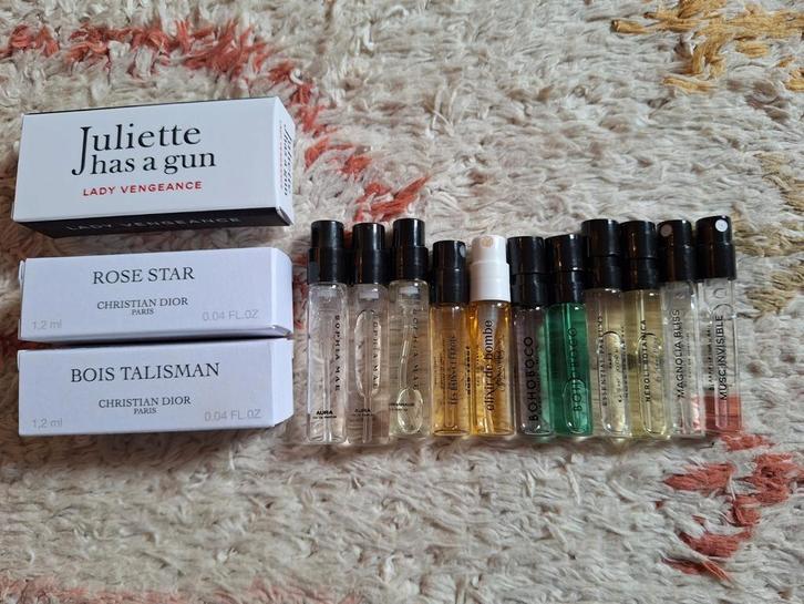 Niche parfum samples, Verzamelen, Parfumverzamelingen, Zo goed als nieuw, Ophalen of Verzenden