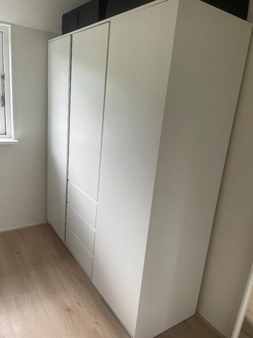 Kledingkast wit Jysk Lymforden