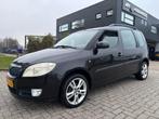 Skoda Roomster 1.4 16V 63KW Scout 2009 Zwart, Auto's, Skoda, Voorwielaandrijving, Zwart, 4 cilinders, Roomster