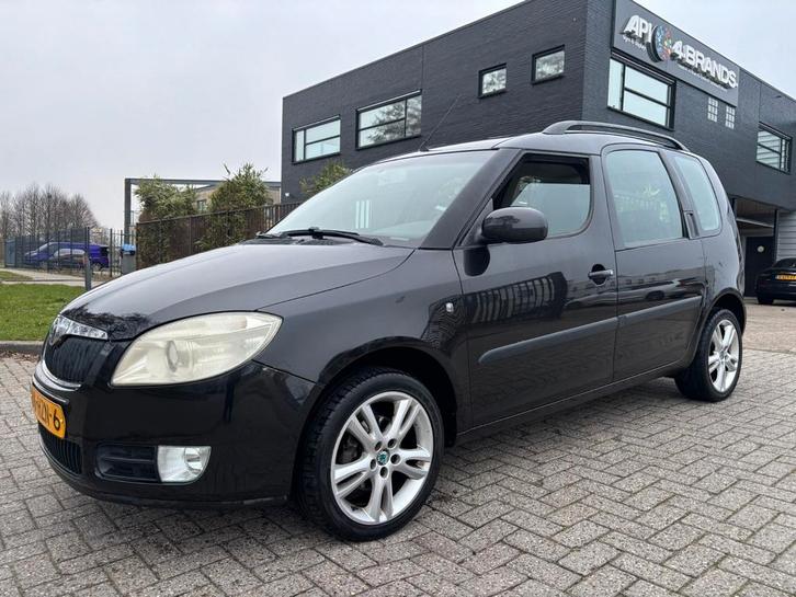 Skoda Roomster 1.4 16V 63KW Scout 2009 Zwart, Auto's, Skoda, Particulier, Roomster, ABS, Airconditioning, Alarm, Centrale vergrendeling