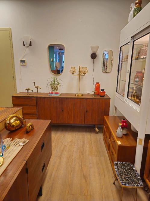 Vintage Dressoir Lowboard TV-meubel Kast Kastje, Verzamelen, Retro, Huis en Inrichting, Ophalen