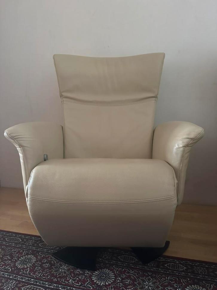 2 Relax draai fauteuils Rolf Benz, Huis en Inrichting, Fauteuils, Gebruikt, 50 tot 75 cm, Minder dan 75 cm, Ophalen