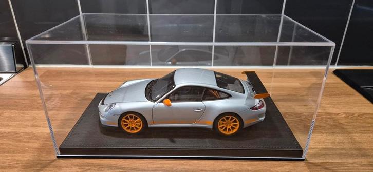 Porsche 911 997 GT3 RS street version Autoart
Schaal 1 18, Hobby en Vrije tijd, Modelauto's | 1:18, Zo goed als nieuw, Autoart