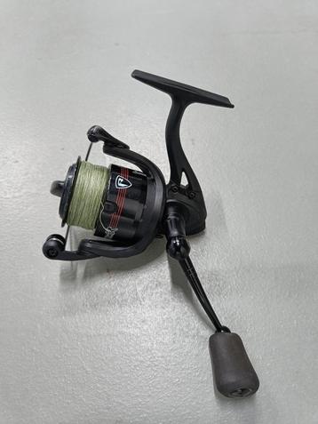 Fox Rage Warrior 4000 molen met dyneema, zie beschrijving beschikbaar voor biedingen