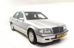 Mercedes-Benz C-Klasse 1.8 C180 Sedan Classic 1999 Grijs, Auto's, Mercedes-Benz, Achterwielaandrijving, 4 cilinders, 1799 cc, 122 pk