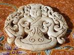 Mooi antiek Oosters jade amulet met een vrouw 7,4 cm., Ophalen of Verzenden