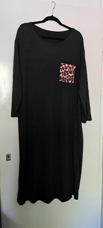 Nieuw nachtjapon mt 46 / 48 beschikbaar voor biedingen