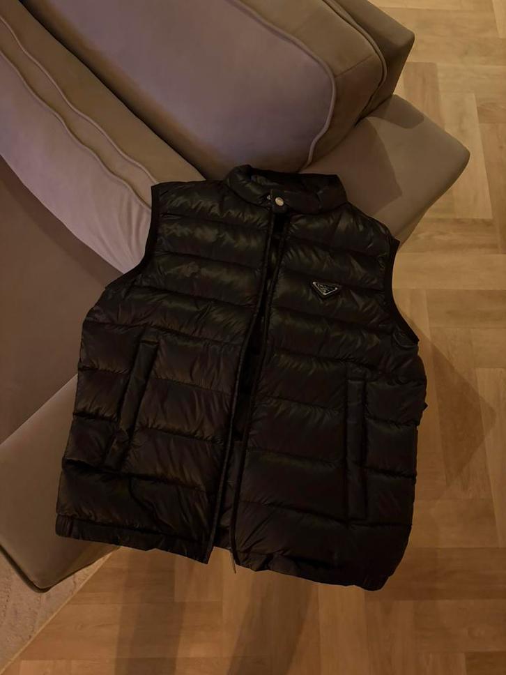 Prada Bodywarmer 46 (S) Zwart, Kleding | Heren, Bodywarmers, Zo goed als nieuw, Maat 46 (S) of kleiner, Zwart, Ophalen of Verzenden