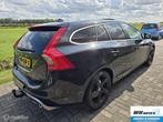 Volvo V60 2.0 T5 R-Design 240pk Pano | standkachel, Auto's, Volvo, Voorwielaandrijving, Euro 5, 4 cilinders, Start-stop-systeem