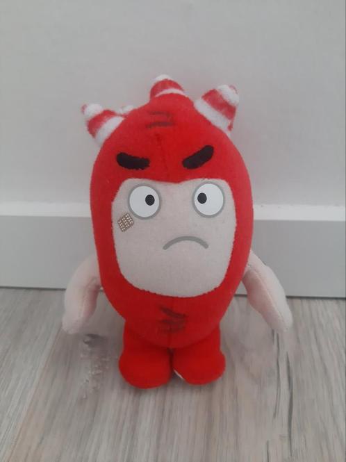 Knuffel oddbods pop jongen rood K8445, Kinderen en Baby's, Speelgoed | Knuffels en Pluche, Zo goed als nieuw, Ophalen of Verzenden
