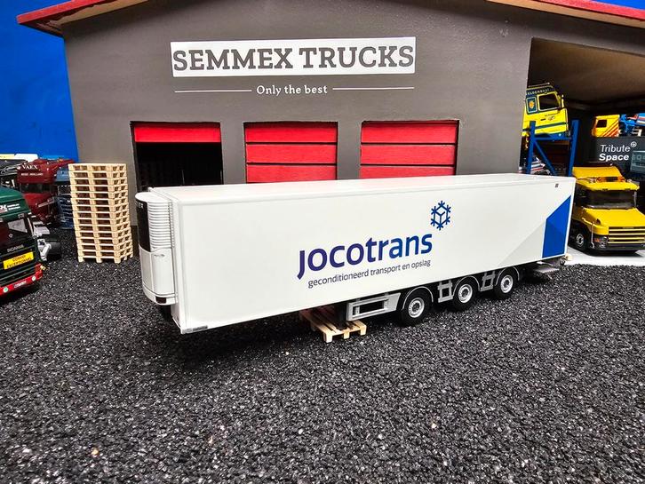 Wsi koeltrailer widespread b keus verbouw., Hobby en Vrije tijd, Modelauto's | 1:50, Zo goed als nieuw, Bus of Vrachtwagen, Wsi