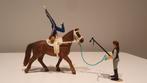 Schleich 42002 - Farm Life: Voltigier - Set met Hannoveraan, Verzamelen, Dierenverzamelingen, Ophalen of Verzenden, Gebruikt, Paard