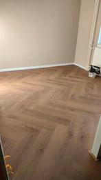 Vloeren & Binnenwerk-Laminaat-PVC-Tegelwerk-Vissengraat, Tapijt of Kunststof