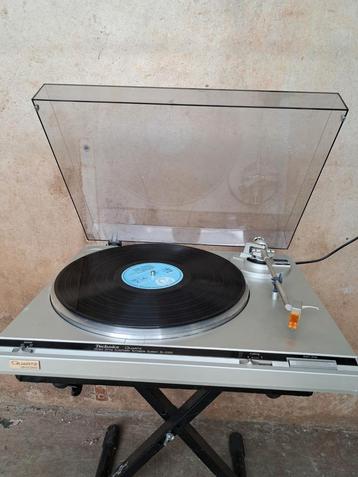 Vintage Platenspeler - Diverse Merken beschikbaar voor biedingen