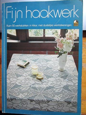 haken:  FIJN HAAKWERK  - DOEBOEK Z.G.A.N . beschikbaar voor biedingen