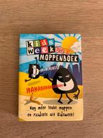 Kidsweek Moppenboek Deel 3 - Nog meer leuke moppen!, Ophalen of Verzenden, Zo goed als nieuw, Diverse, Fictie algemeen