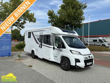Rapido 696 FF Queensbed + Face to face beschikbaar voor biedingen