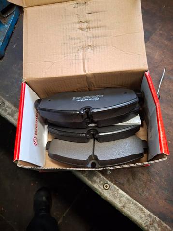 Brembo Remblokken en remschijven Mercedes Vito W447 beschikbaar voor biedingen