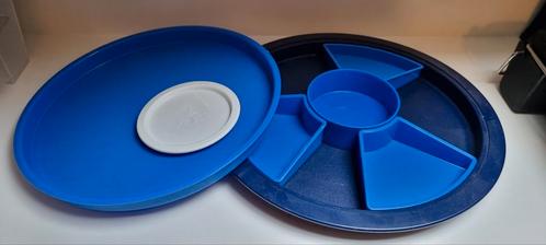 Tupperware Partyschaal met Deksel, Huis en Inrichting, Keuken | Tupperware, Zo goed als nieuw, Schaal, Blauw, Wit, Ophalen of Verzenden