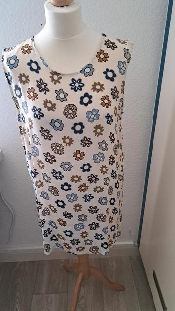 Leuke top maat 40 beschikbaar voor biedingen