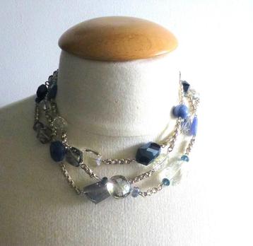 Fantastisch merkcollier van White House, Black Market beschikbaar voor biedingen