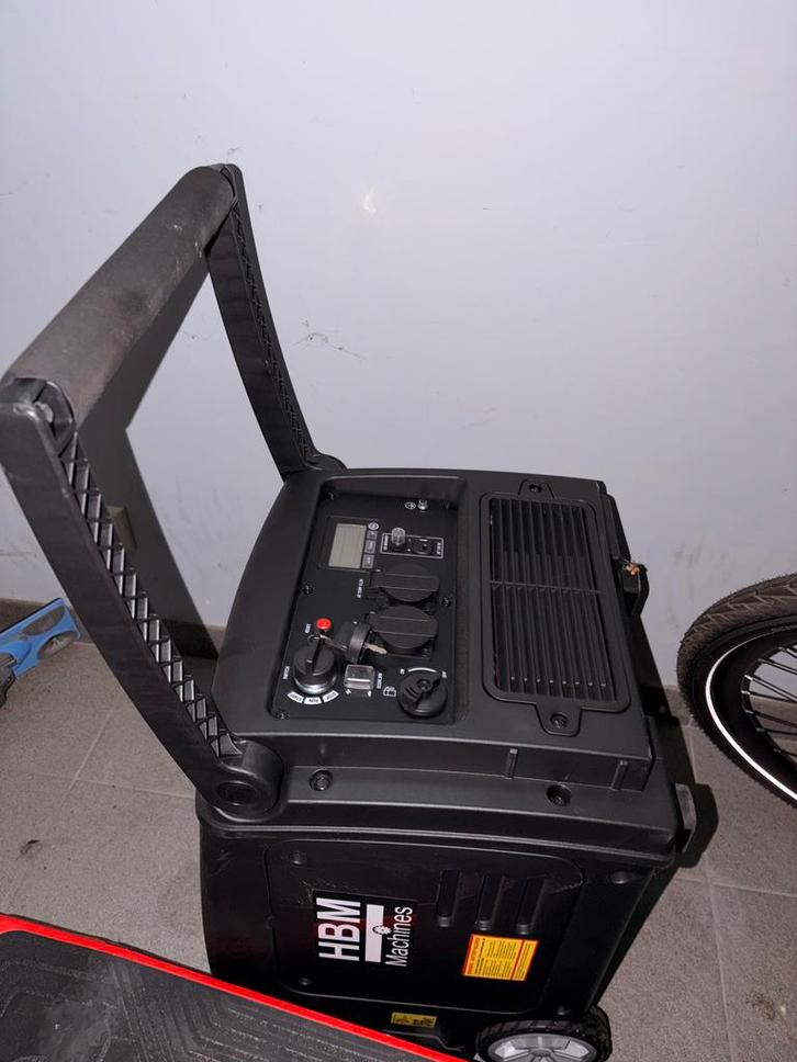 Nieuwe HBM 3200W Inverter Generator - Nooit Gebruikt!, Doe-het-zelf en Verbouw, Aggregaten, Nieuw, Benzine, Minder dan 5 kVA, Ophalen of Verzenden