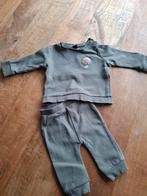 Groen newborn jongens pakje mt 56., Kinderen en Baby's, Babykleding | Maat 56, Ophalen, Zo goed als nieuw, Pakje, Jongetje
