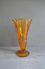 Art Deco grote trompet vaas amber glas, Verzenden