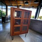 Vintage teaken vitrinekast / hoekkast / etagere DYRLUND, Ophalen, Minder dan 50 cm, 105 cm of meer