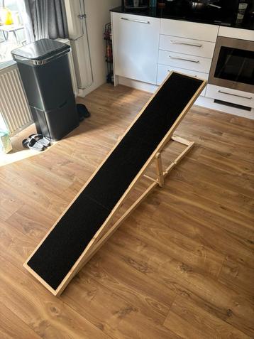 Honden/katten schans/ramp beschikbaar voor biedingen