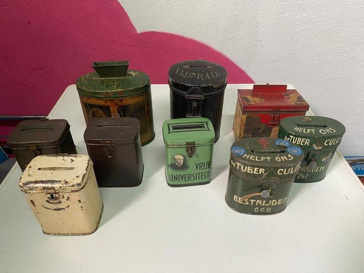 Verzameling collectebussen, Antiek en Kunst, Curiosa en Brocante, Ophalen of Verzenden